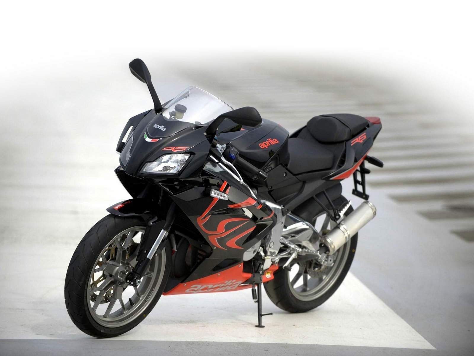 Фотография мотоцикла Aprilia RS 125 2008