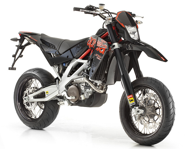Мотоцикл Aprilia SXV 550 2012 фото