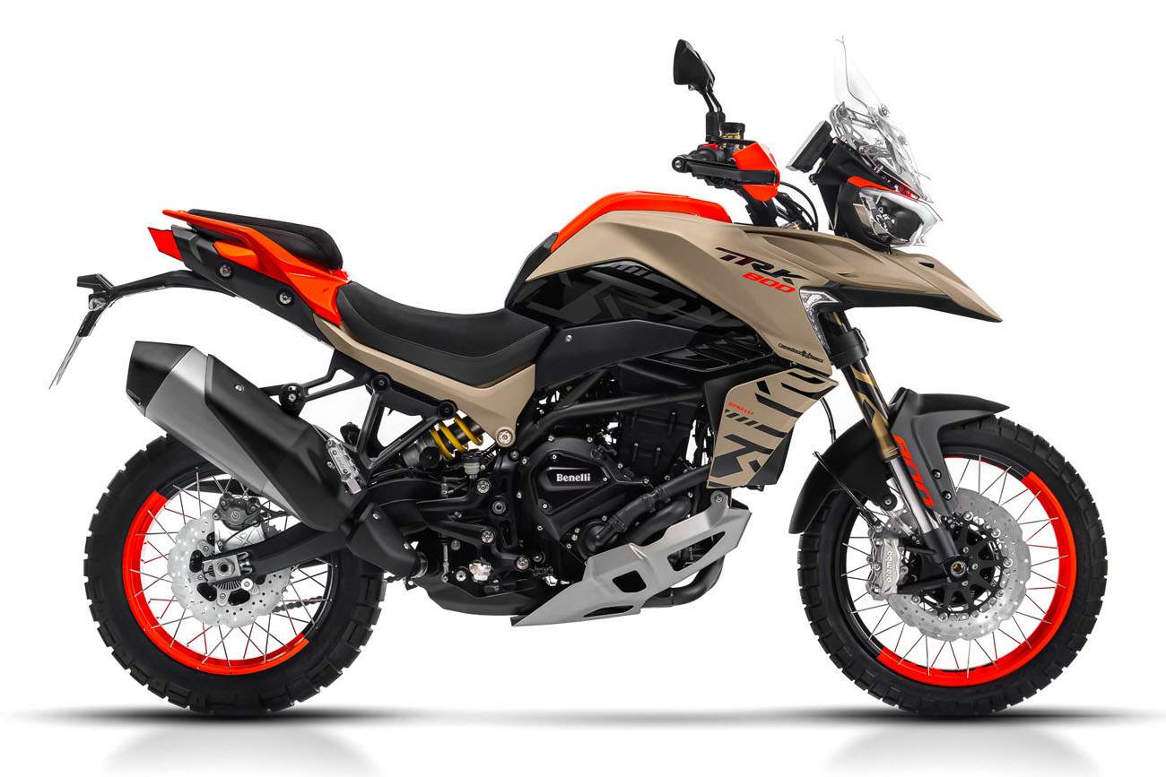 Мотоцикл Benelli TRK 800 2022