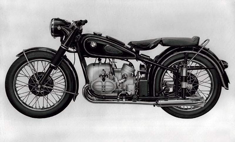 Мотоцикл BMW R 68 1952