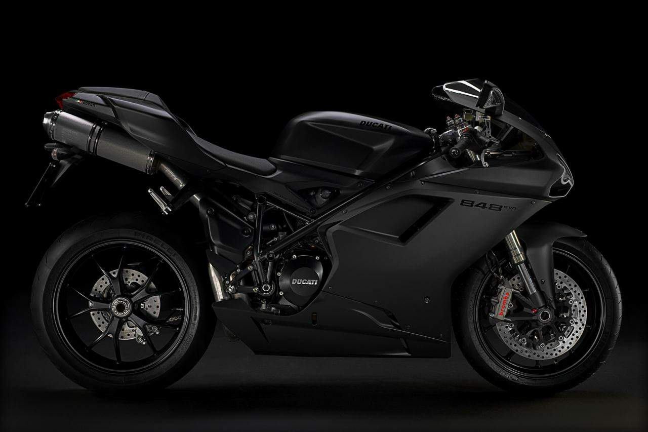 Мотоцикл Ducati 848 EVO Dark 2013 фото