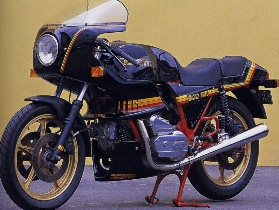 Мотоцикл Ducati 900S2 1982 фото