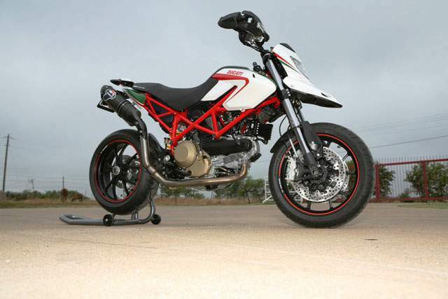 Фотография мотоцикла Ducati Hypermotard 1100 Neiman Marcus L.E. 2009