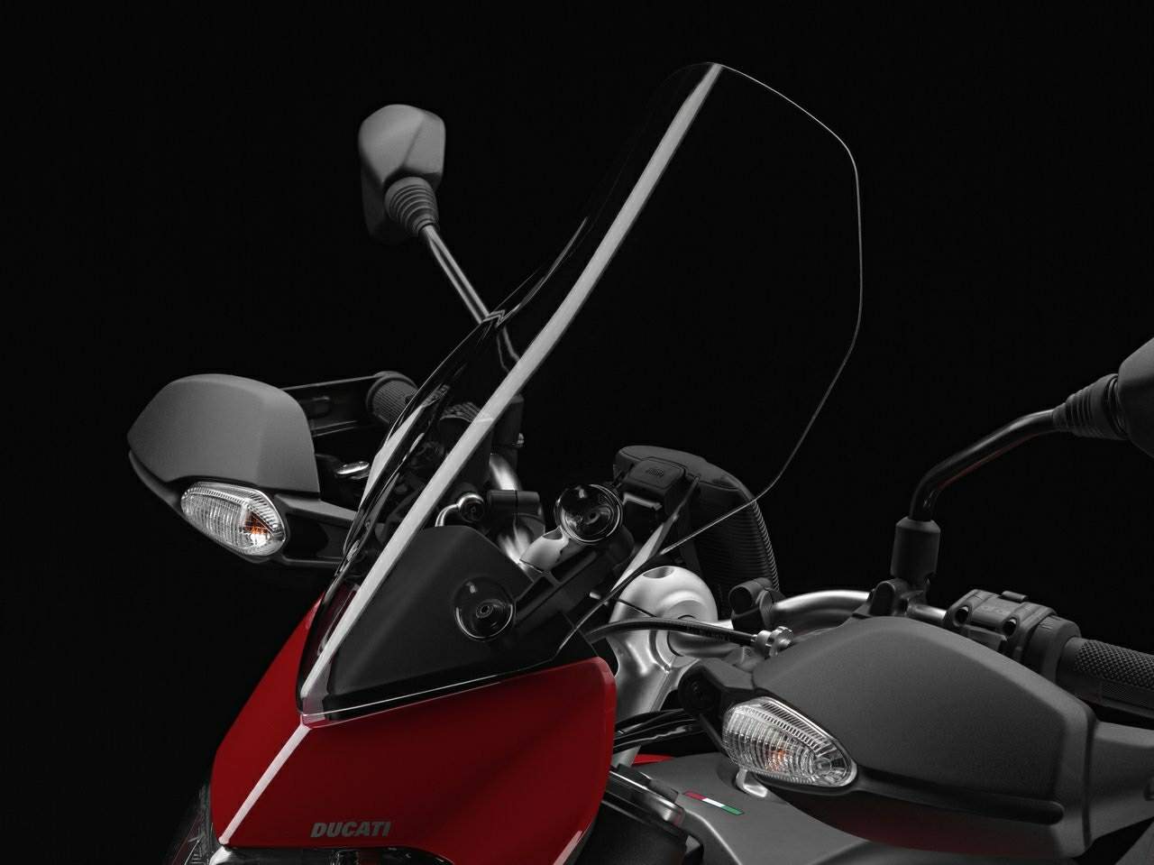 Мотоцикл Ducati Hyperstrada 820 2014 фото
