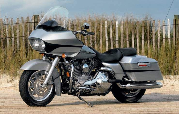 Фотография мотоцикла Harley Davidson FLTR Road Glide 2006