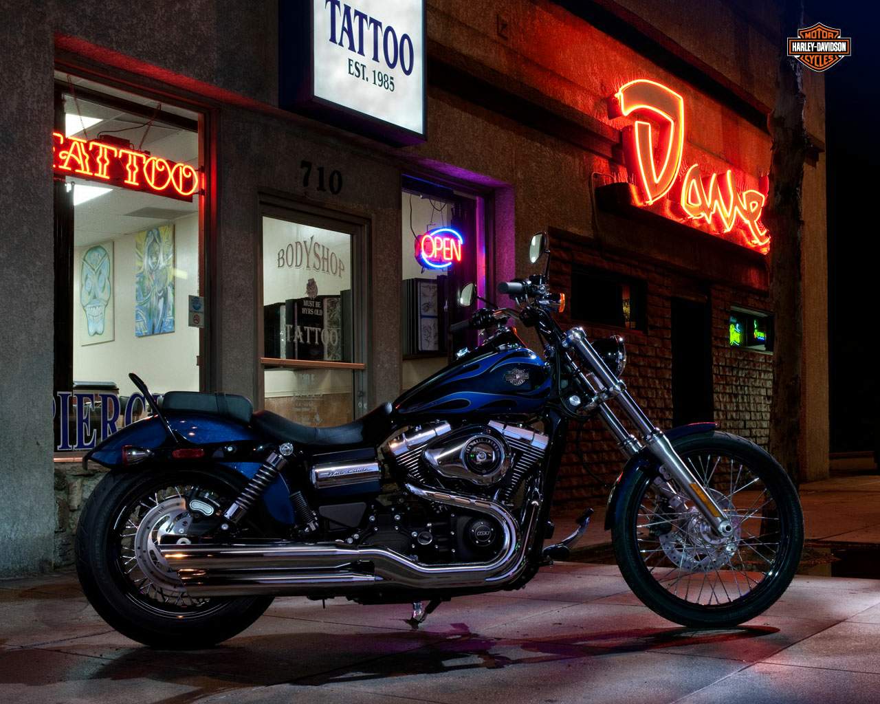 Мотоцикл Harley Davidson FXDWG Dyna Wide Glide 2012 фото