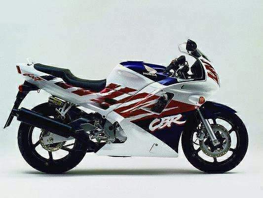 Фотография мотоцикла Honda CBR 600F2 1993
