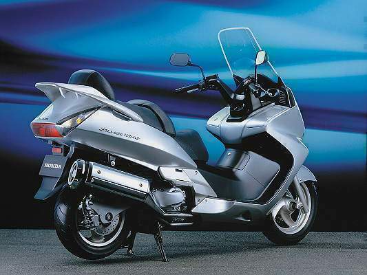 Мотоцикл Honda FJS 600 Silverwing 2000 фото