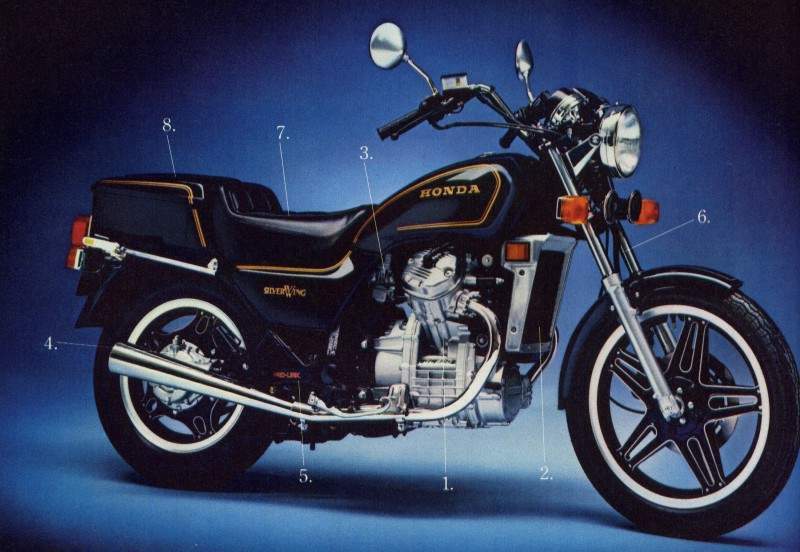Мотоцикл Honda GL 500 Silverwing 1977 фото