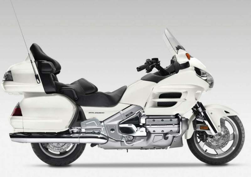 Мотоцикл Honda GLX 1800 Goldwing 2011 фото