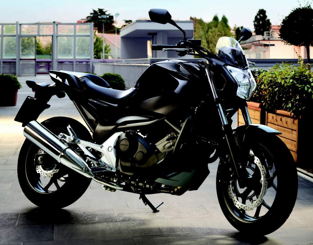 Мотоцикл Honda NC 700S 2012 фото