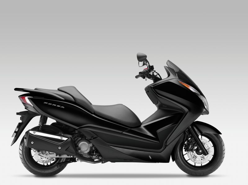 Мотоцикл Honda NSS 300 Forza 2012
