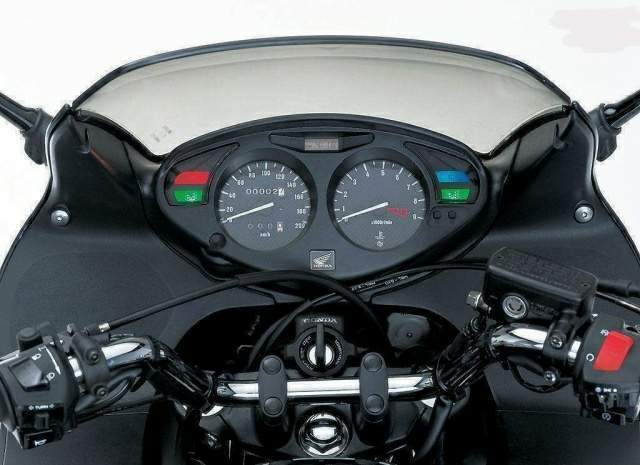 Мотоцикл Honda NT 650V Deauville 2004 фото