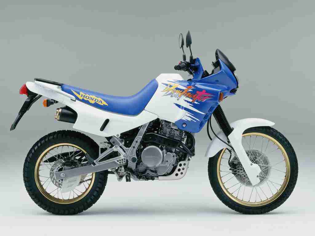 Мотоцикл Honda NX 500 Dominator 1988 фото