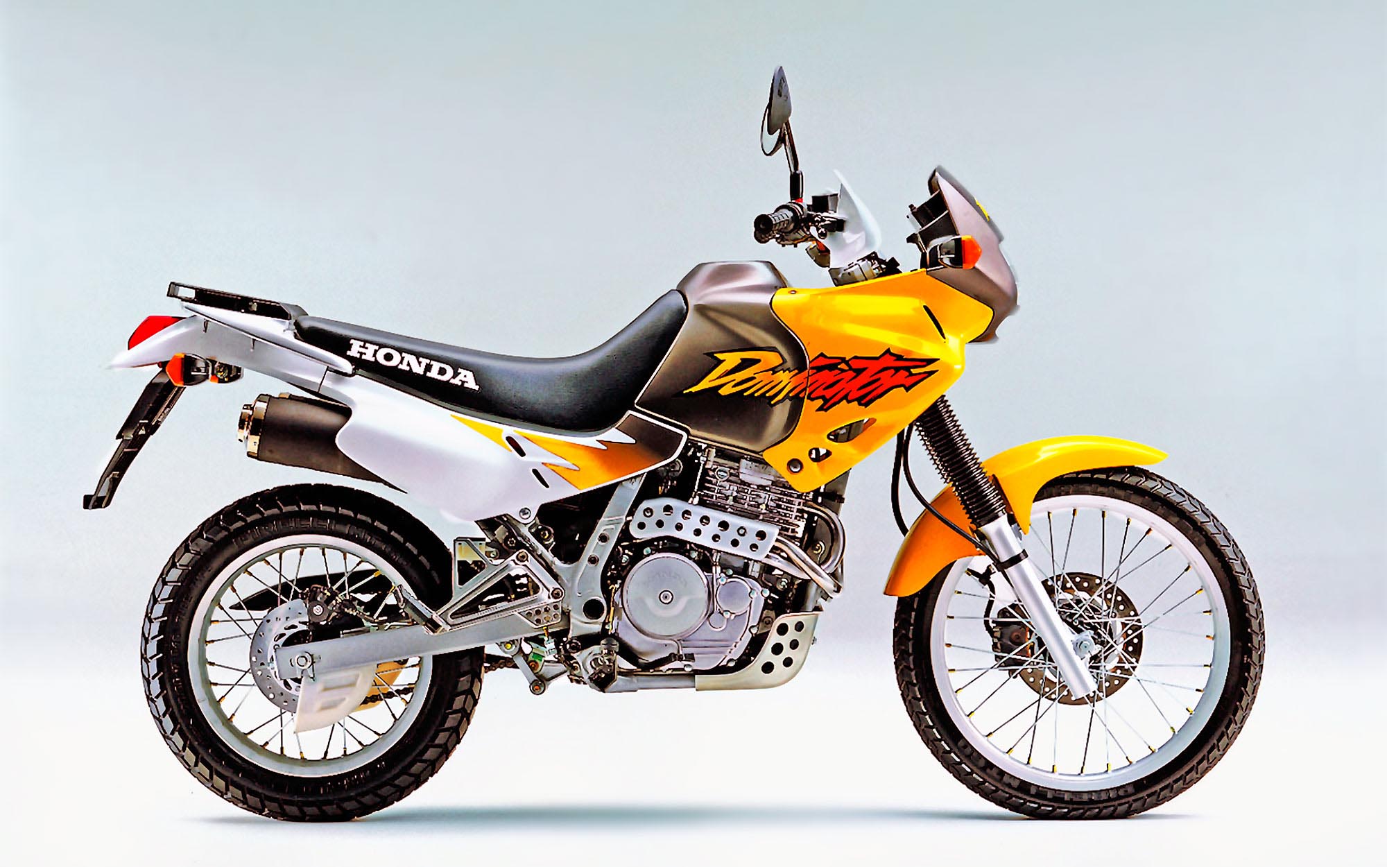 Фотография мотоцикла Honda NX 650 Dominator 1997