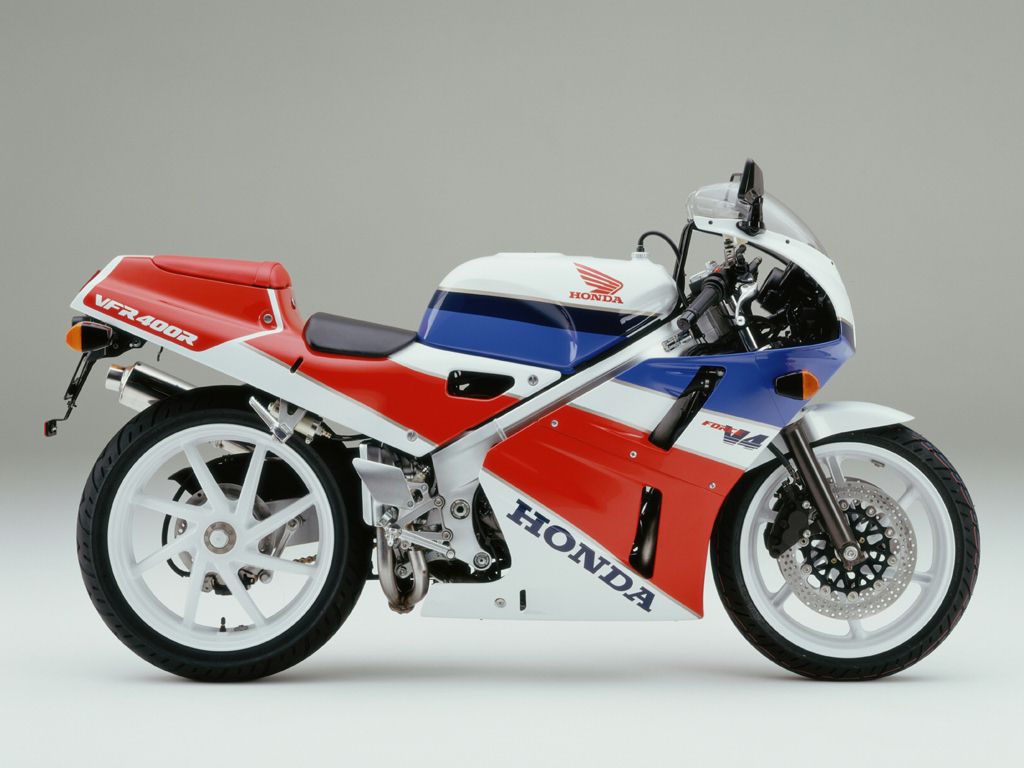 Мотоцикл Honda VFR 400 R 1991