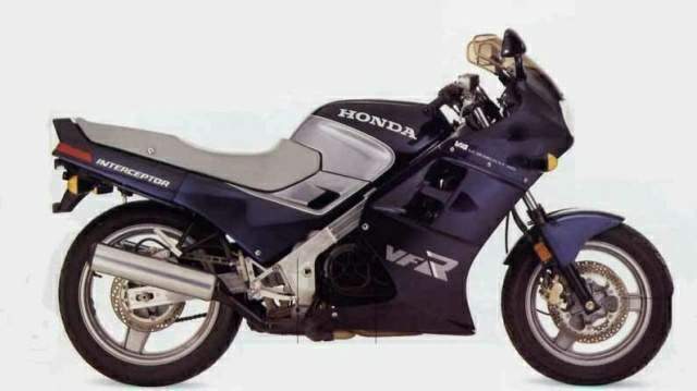 Фотография мотоцикла Honda VFR 700F 1986