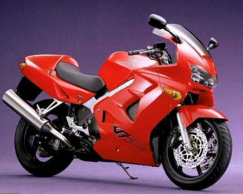 Мотоцикл Honda VFR 800Fi 1998