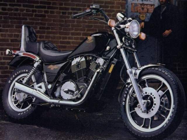 Мотоцикл Honda VT 750C Shadow 1983 фото