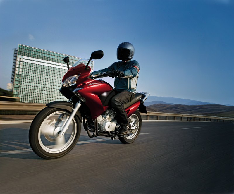 Мотоцикл Honda XL 125 V Varadero 2013