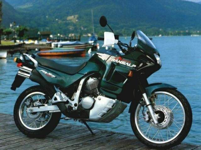 Мотоцикл Honda XL 600V Transalp 1997 фото