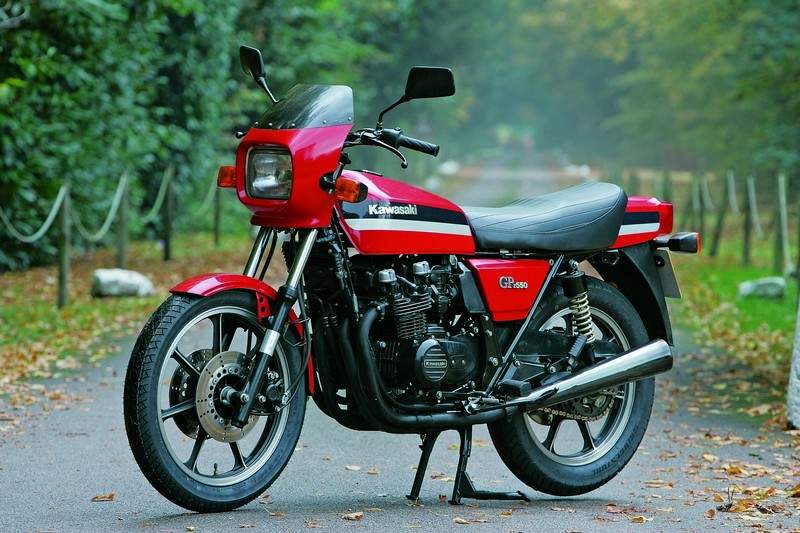 Мотоцикл Kawasaki GPz 550 1983 фото