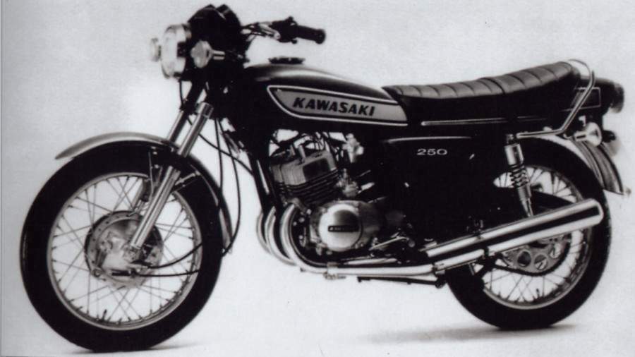 Мотоцикл Kawasaki KH 250 1973 фото