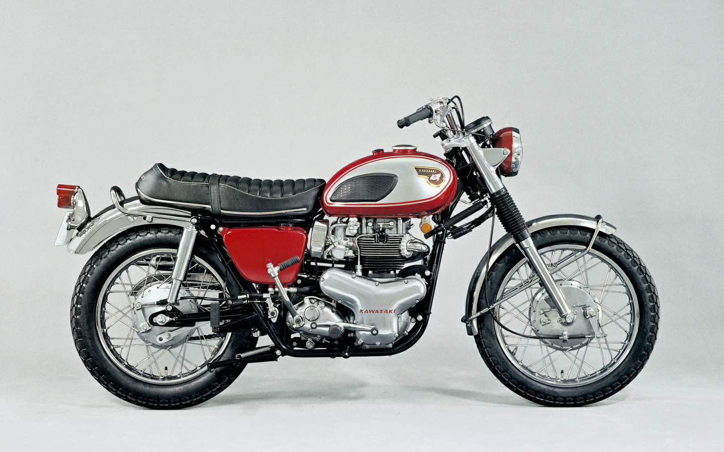 Мотоцикл Kawasaki W2 650SS 1968 фото