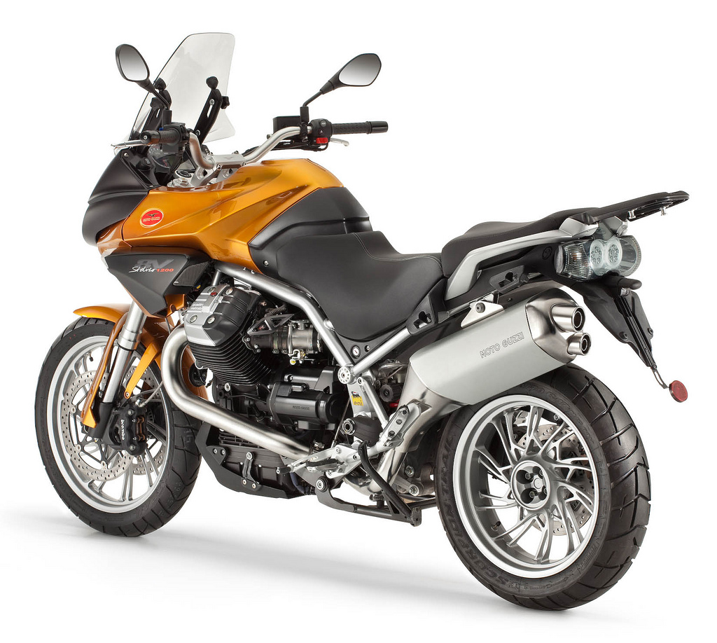 Мотоцикл Moto Guzzi Stelvio 1200 8V 2012 фото