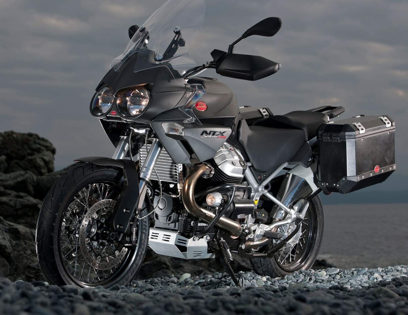 Мотоцикл Moto Guzzi Stelvio 1200 NTX 2014