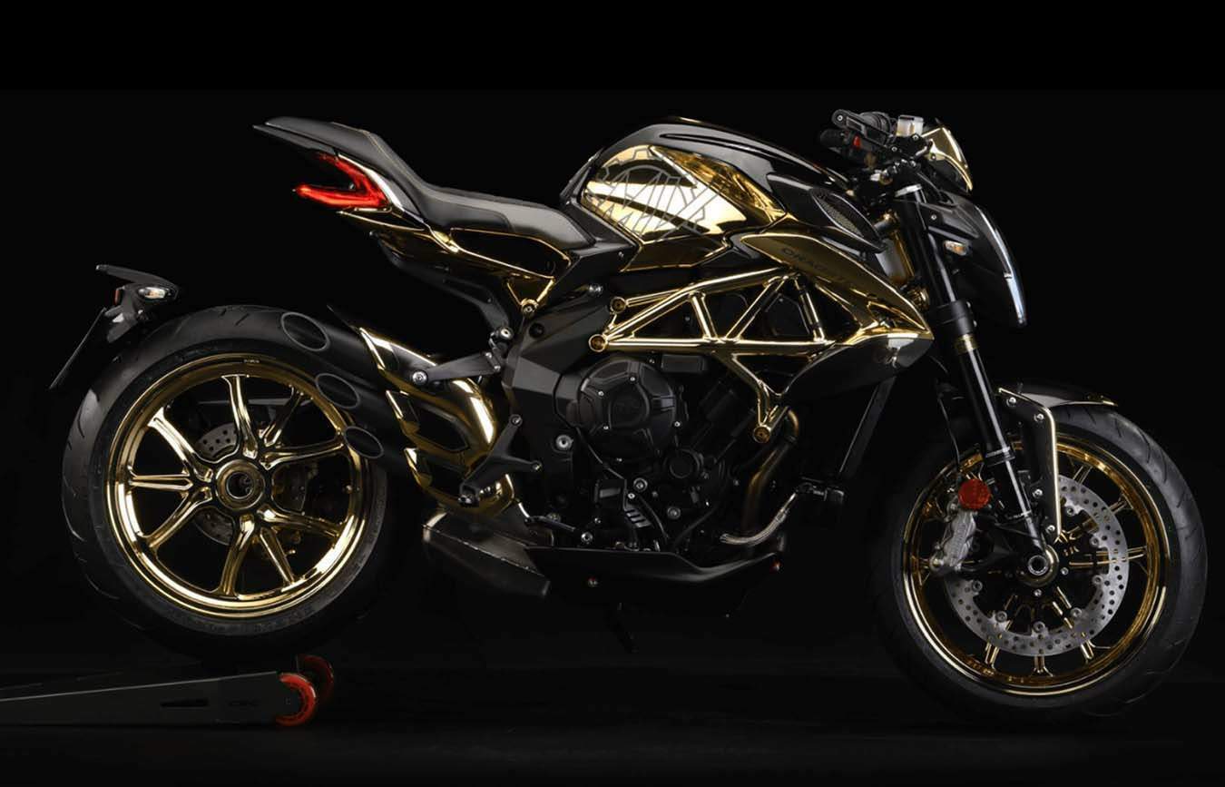 Мотоцикл MV Agusta Dragster 800RC Shining Gold 2019
