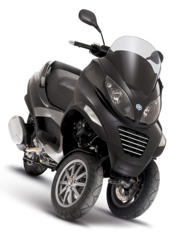 Мотоцикл Piaggio MP3 250 2010 фото