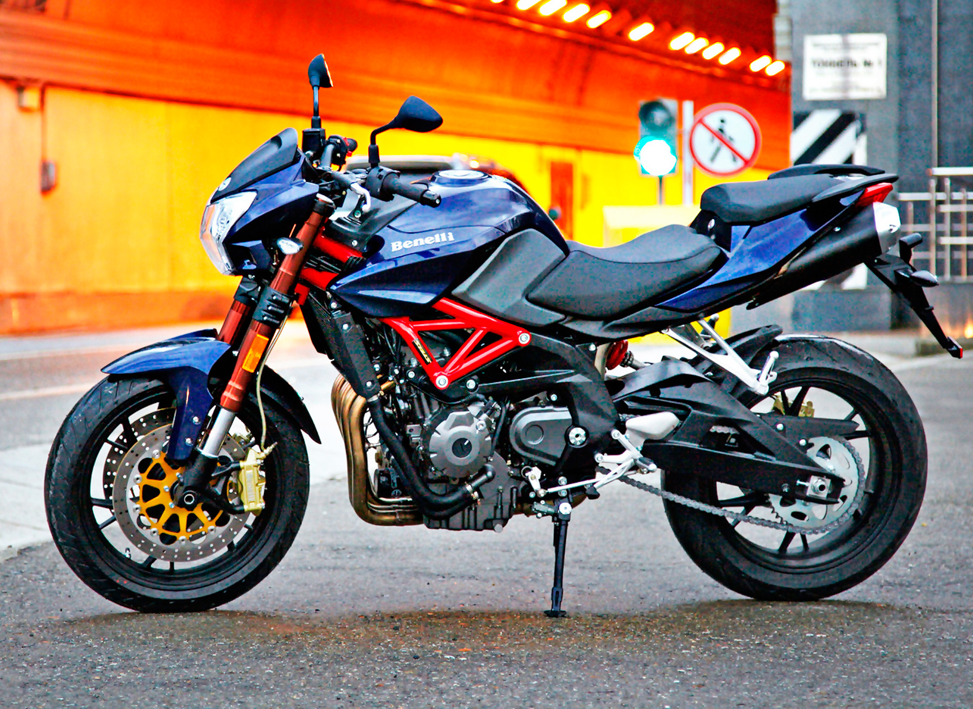 Мотоцикл Stels 600 Benelli 2013