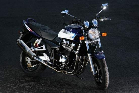 Мотоцикл Suzuki GSX 1400 Final Edition 2006 фото