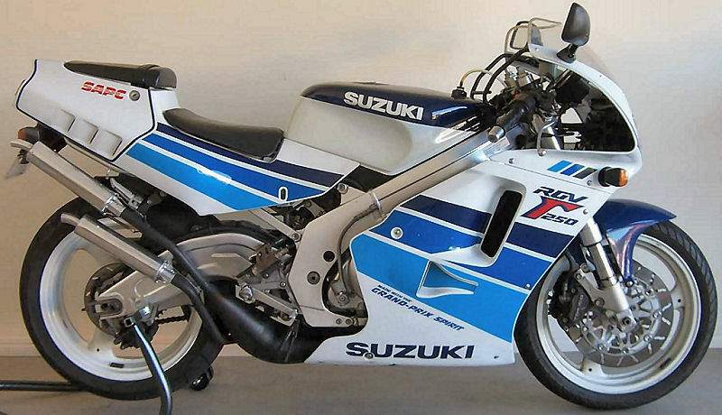Мотоцикл Suzuki RGV 250 1991 фото