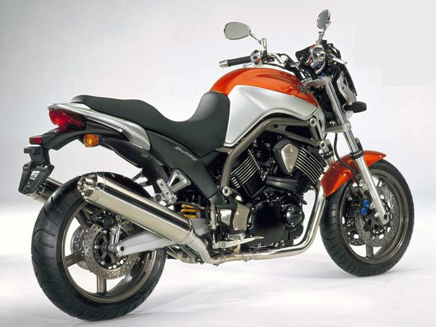 Мотоцикл Yamaha BT1100 Bulldog 2003 фото