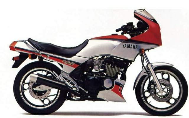Мотоцикл Yamaha FJ 600 1984 фото
