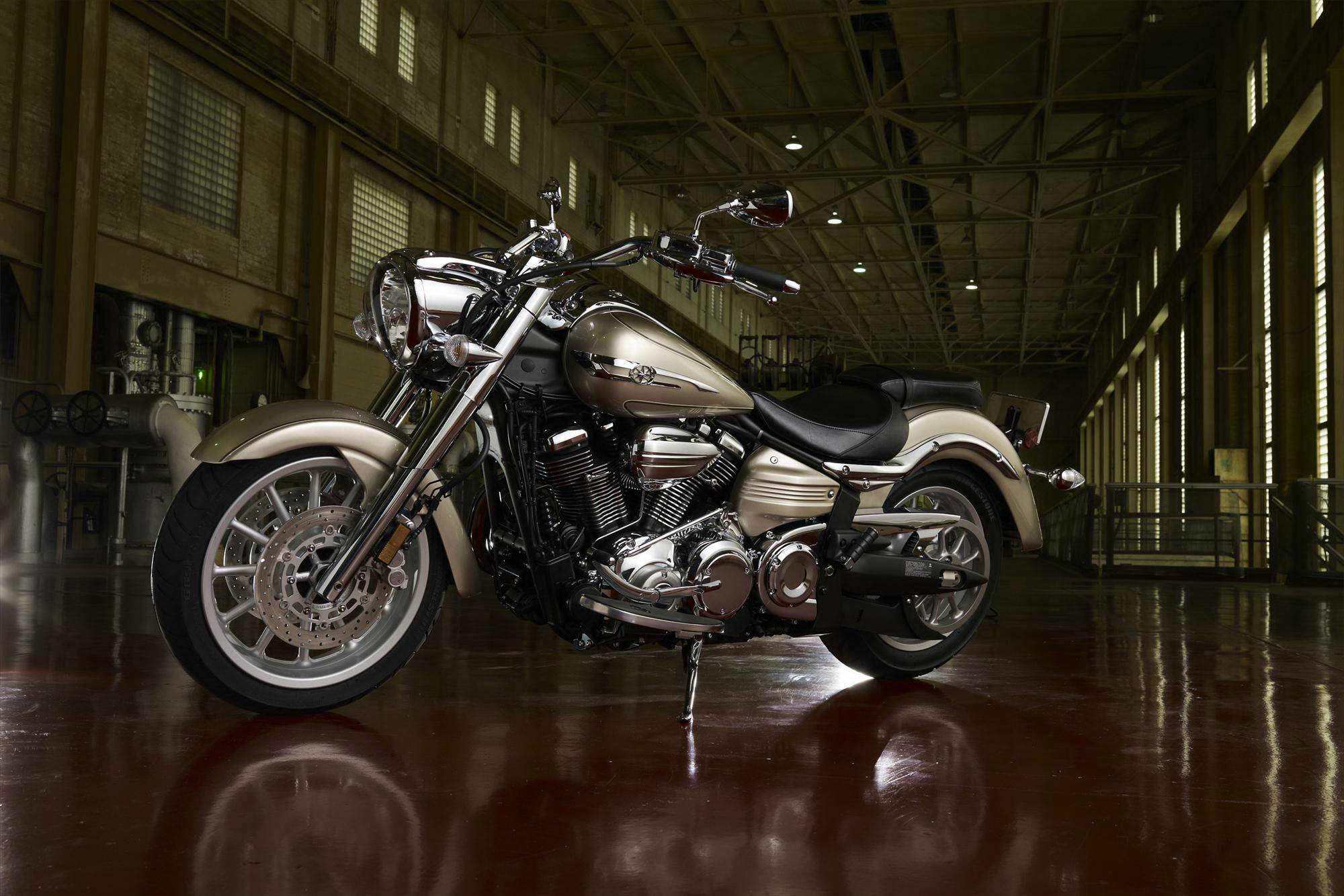 Фотография мотоцикла Yamaha oadliner S 2012