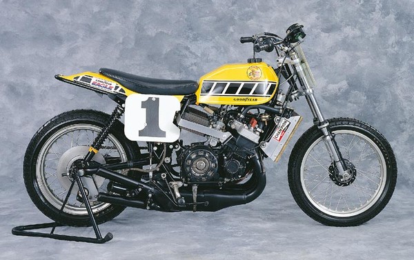 Мотоцикл Yamaha TZ 750 1975 фото