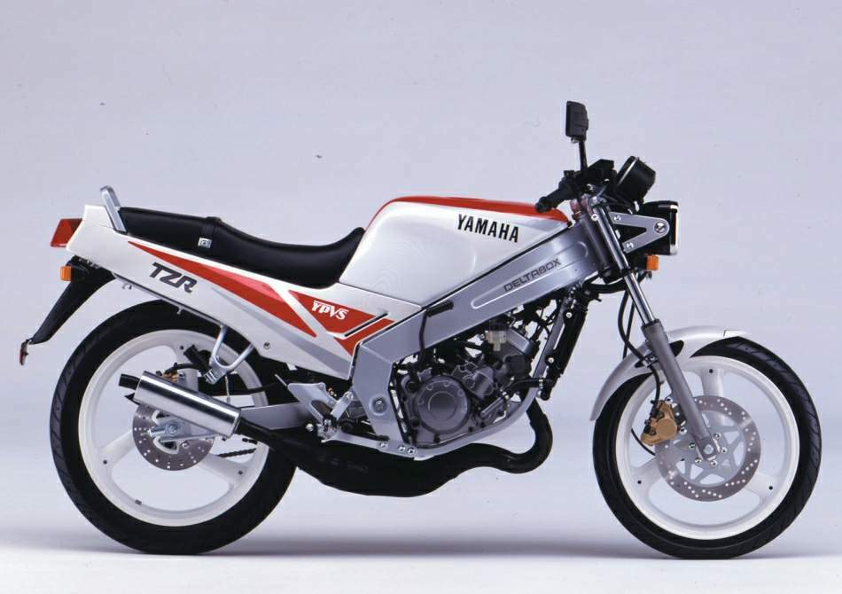 Мотоцикл Yamaha TZR 125 Naked 1989 фото