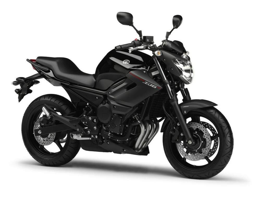 Фотография мотоцикла Yamaha XJ6 2015