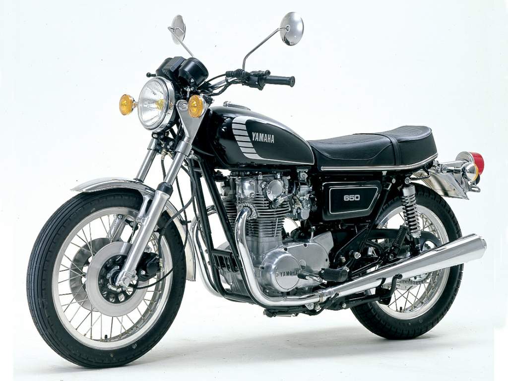Мотоцикл Yamaha XS 650 1974 фото