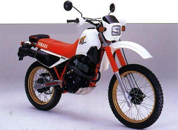 Мотоцикл Yamaha XT 250T 1983 фото