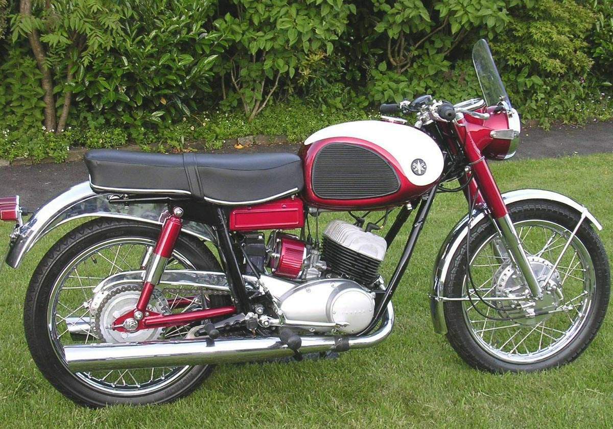 Мотоцикл Yamaha YDS-2 1962 фото