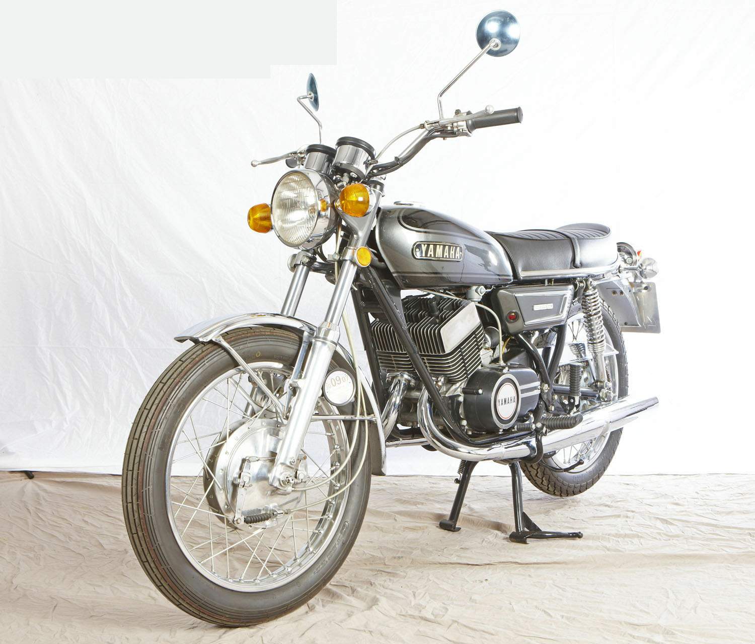 Мотоцикл Yamaha YDS-7 1972 фото
