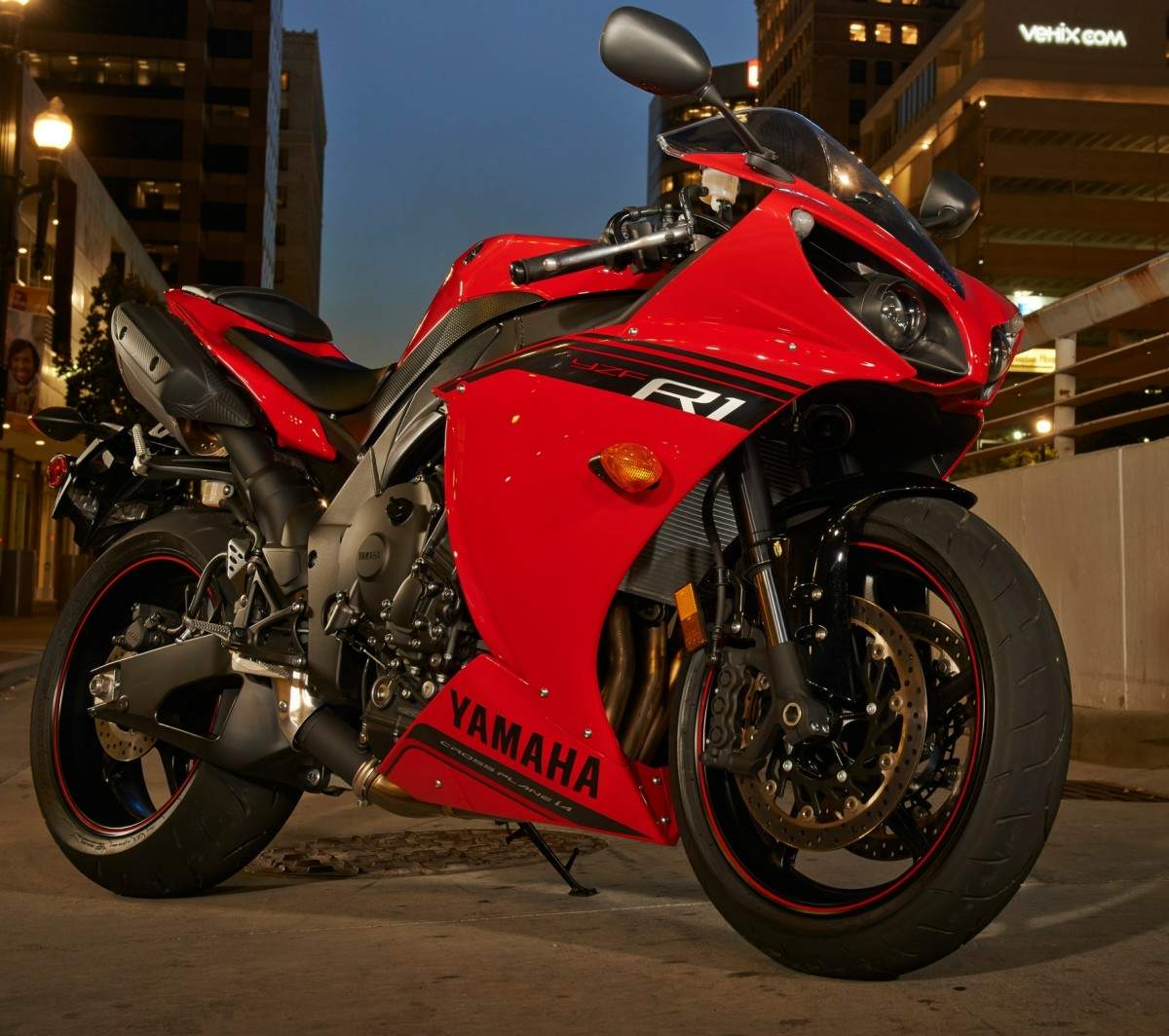 Фотография мотоцикла Yamaha YZF 1000 R1 2014