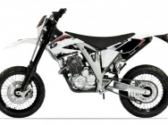 Мотоцикл AJP PR5 250 Supermoto 2010 фото