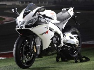 Мотоцикл Aprilia RSV 4R 2010 фото