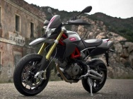 Мотоцикл Aprilia SMV 750 Dorsoduro Factory 2010 фото
