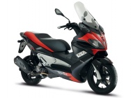 Мотоцикл Aprilia SR Max 125 2010 фото